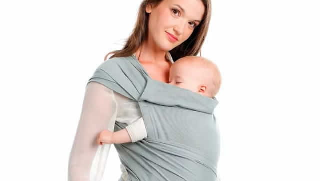 Importancia del porteo del bebe - Fisioterapia Barón, Mostoles